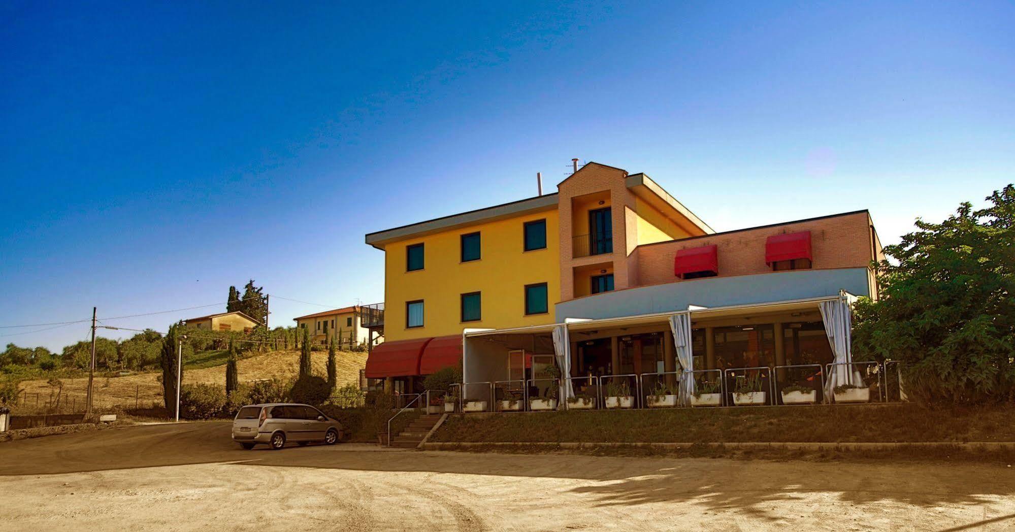 Hotel L'Antica Sosta Castelfiorentino Zewnętrze zdjęcie